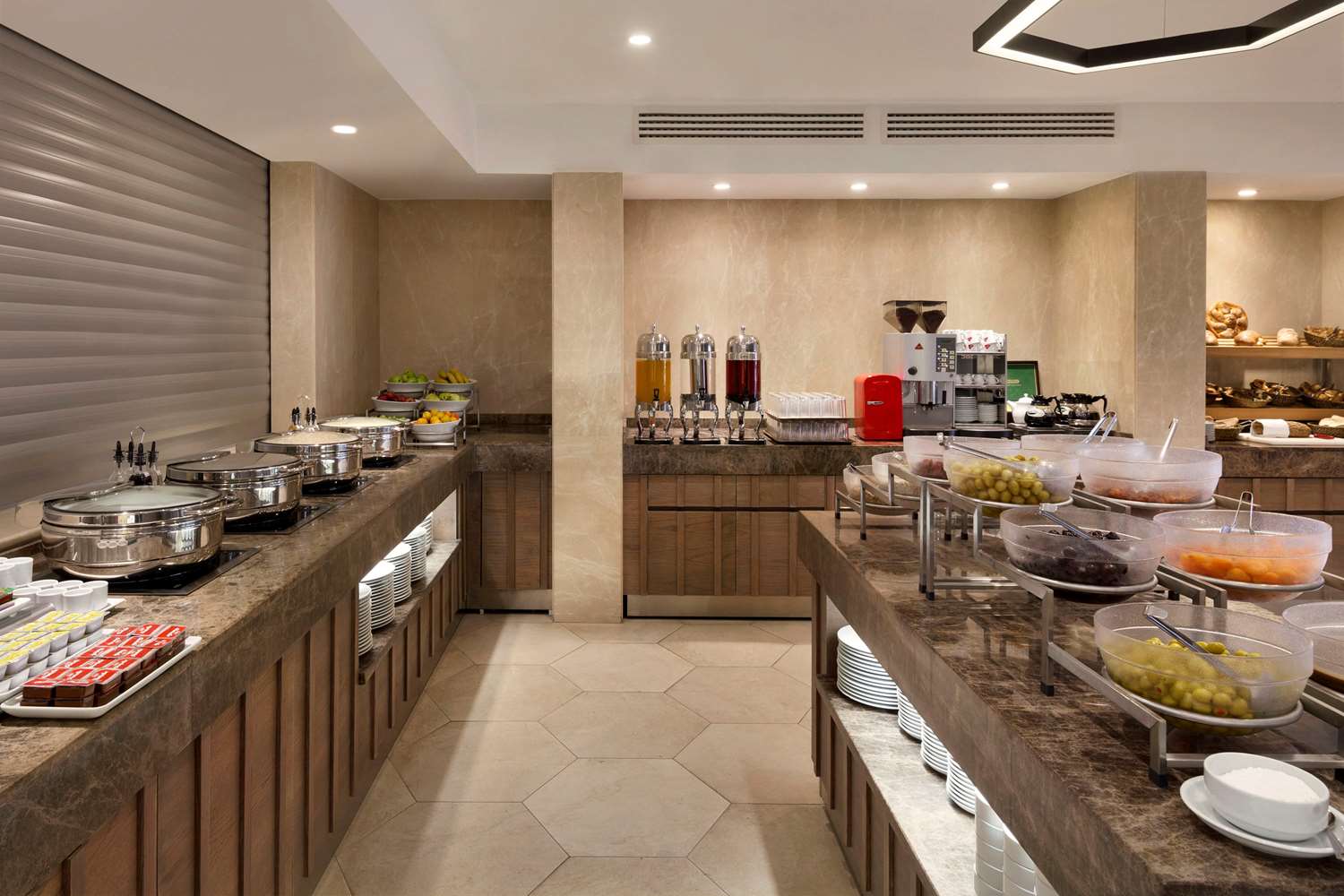 Ramada by Wyndham Istanbul Old City 48/55