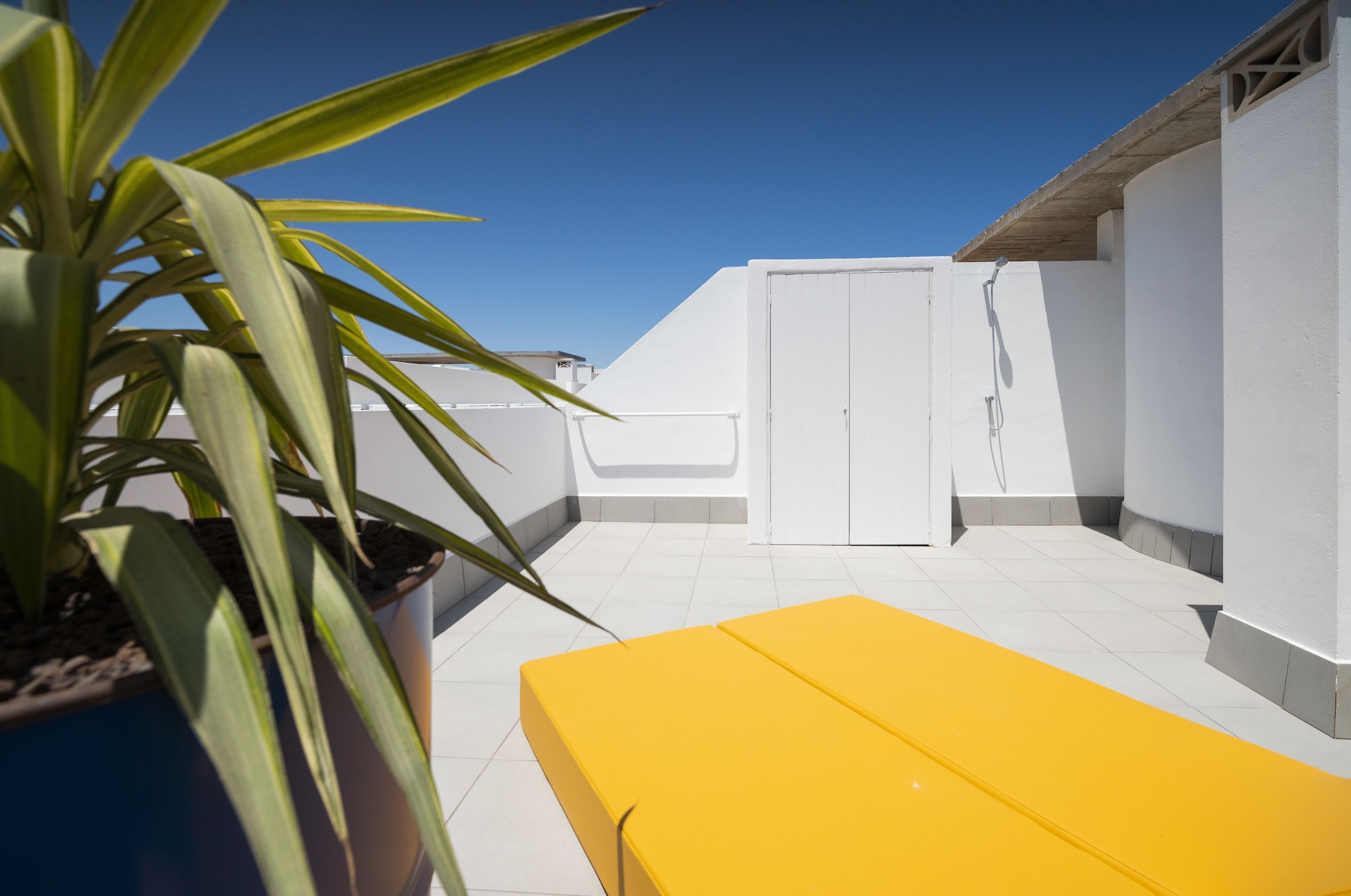 2 Bedrooms, Apartment, Double and Bunk Bed, Sun Room، Buendia Corralejo Nohotel 7/7
