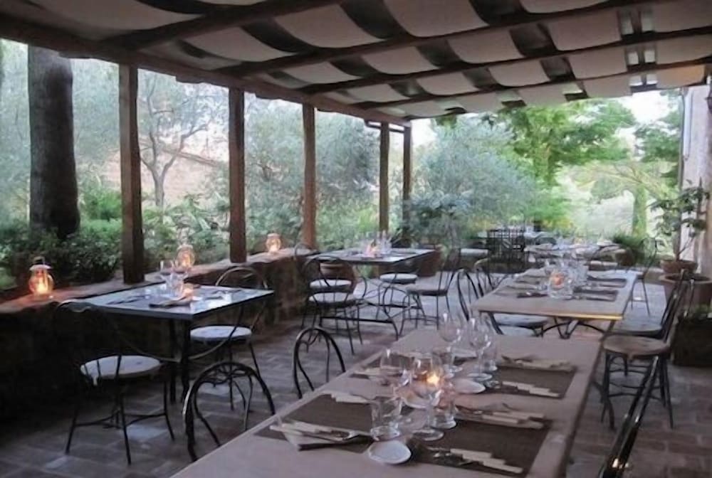 Tenuta Santo Pietro 30/50