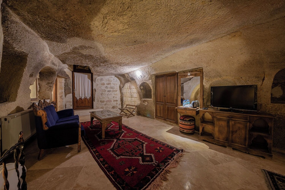 Konak Bezirhane Cave Otel 26/50
