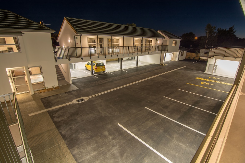 311 Motel Riccarton 65/71