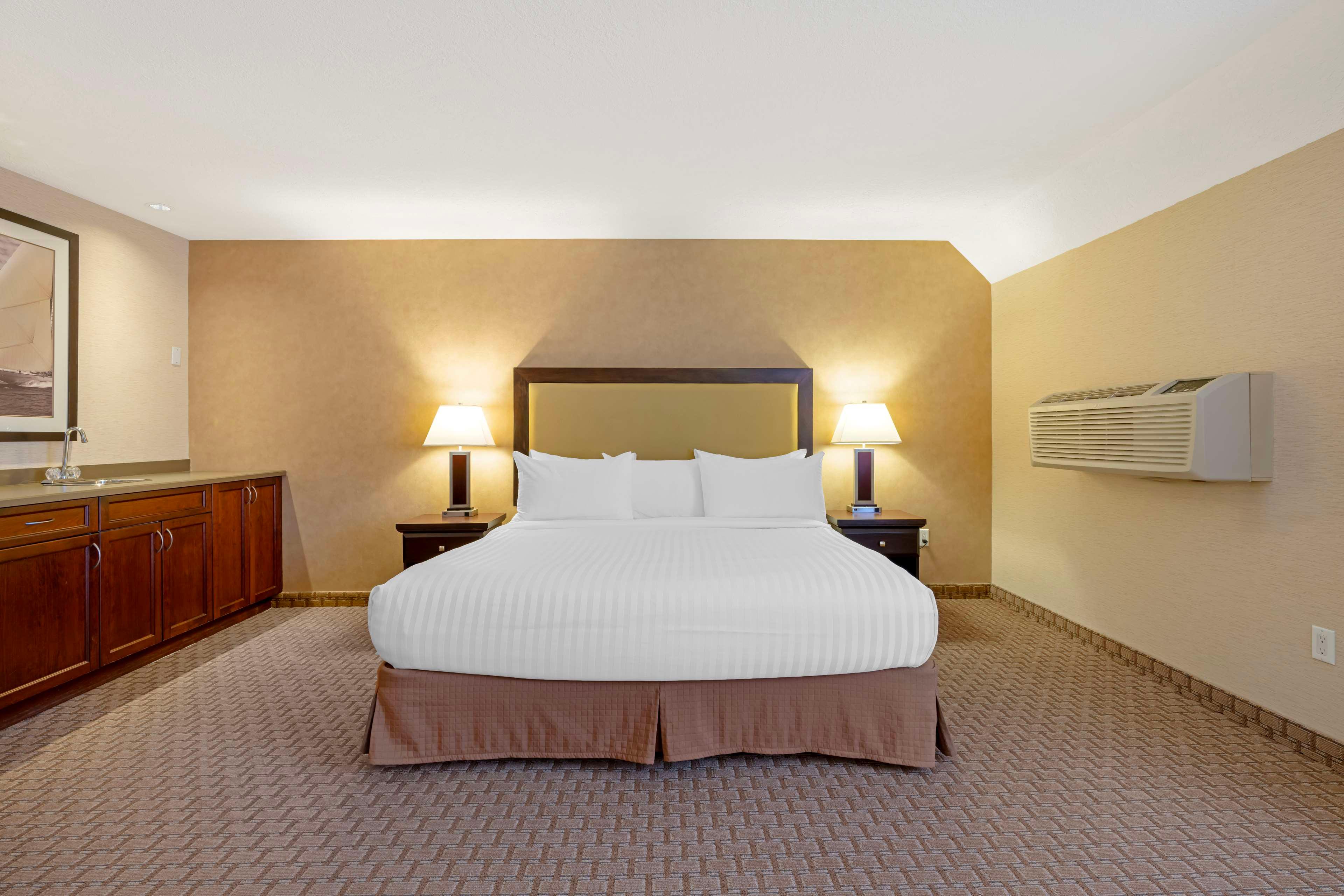 Standard, Double Bed