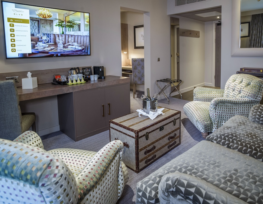 Boulevard Hotel 26/50