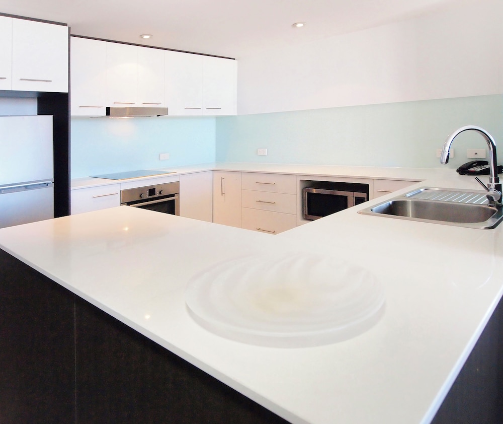Oaks Townsville Gateway Suites 70/70