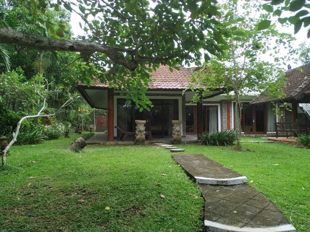 GAJAH MINA BEACH RESORT 37/50