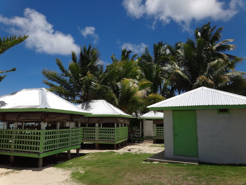 Tailua Beach Fale 21/29