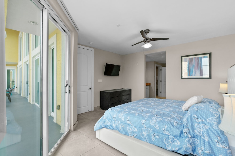 Bali Bay Resort 23/75
