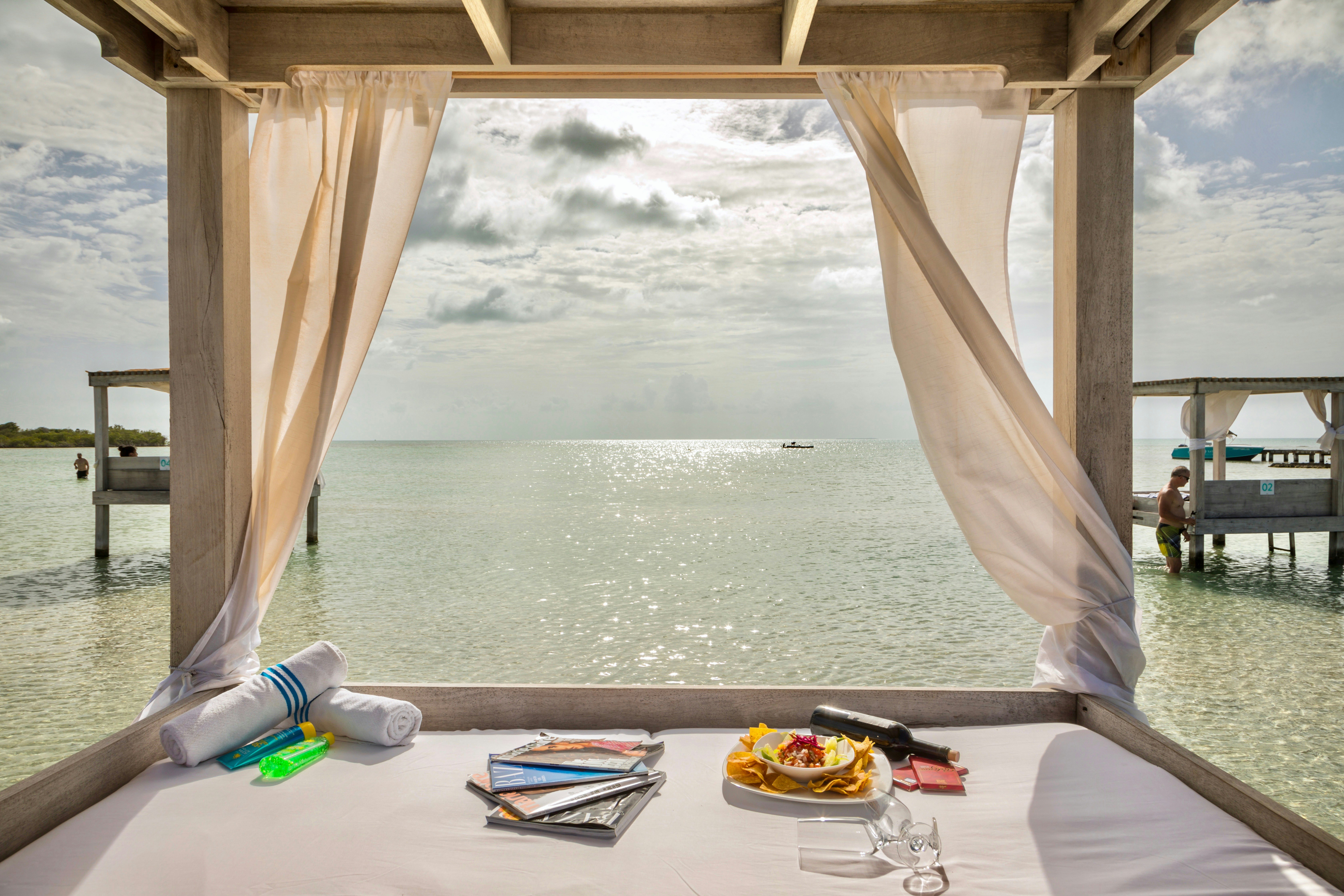 Mahogany Bay Resort & Beach Club, Curio Collection by Hilton 53/92
