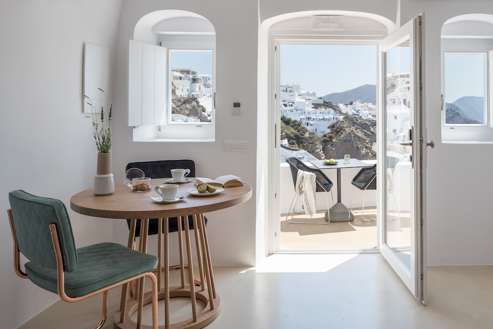 Aspaki Exclusive Hotel by Art Maisons 54/71