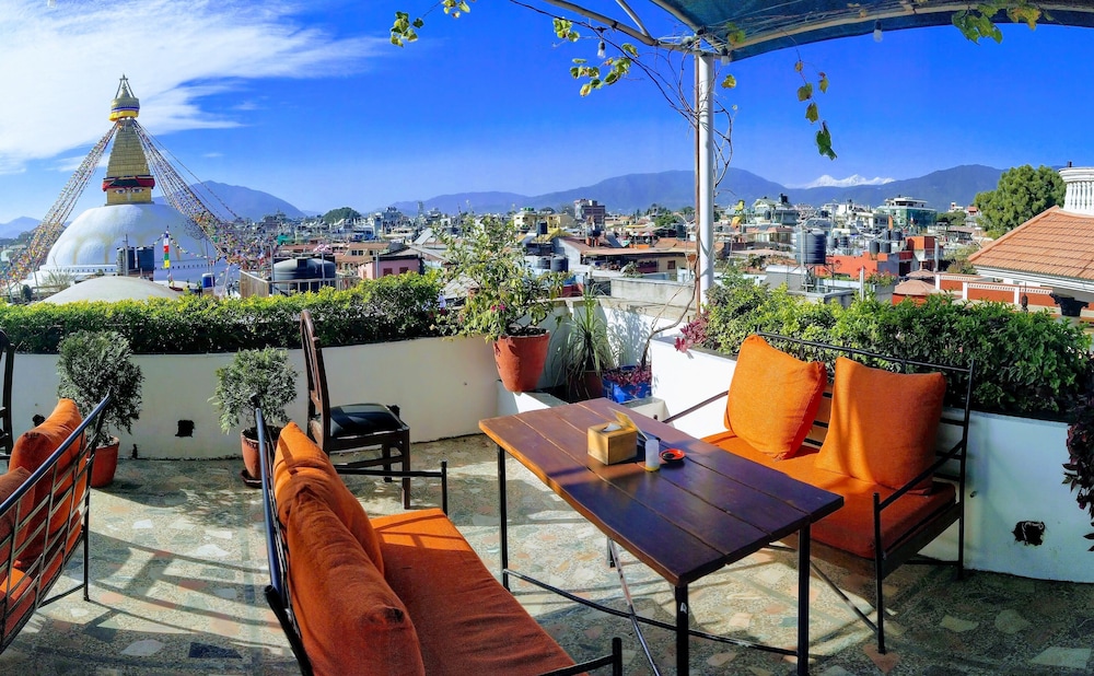 Bodhi Inn & Suite 39/50