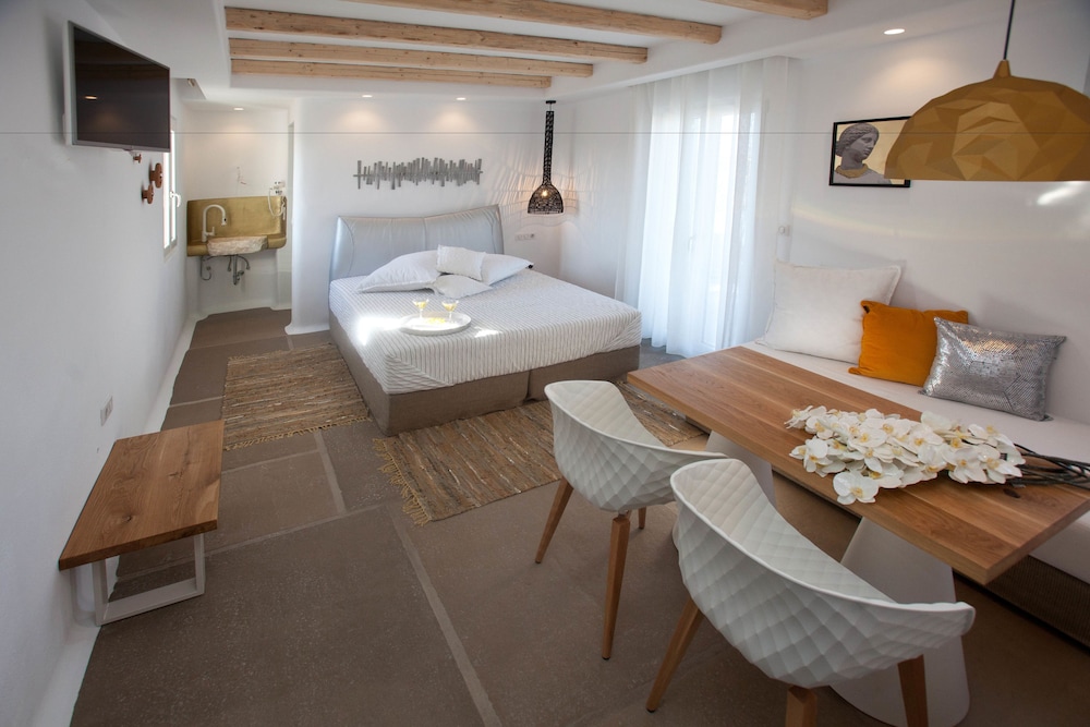 JUNIOR SUITE, STUDIO, SEA VIEW