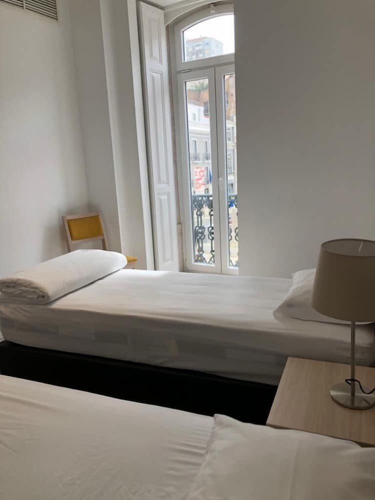 Be Lisbon Hostel Intendente 11/50
