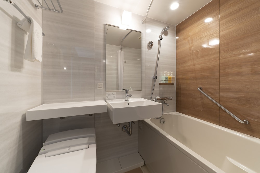 غرفة قياسية بسرير مزدوج، Hotel Associa Toyohashi 6/6