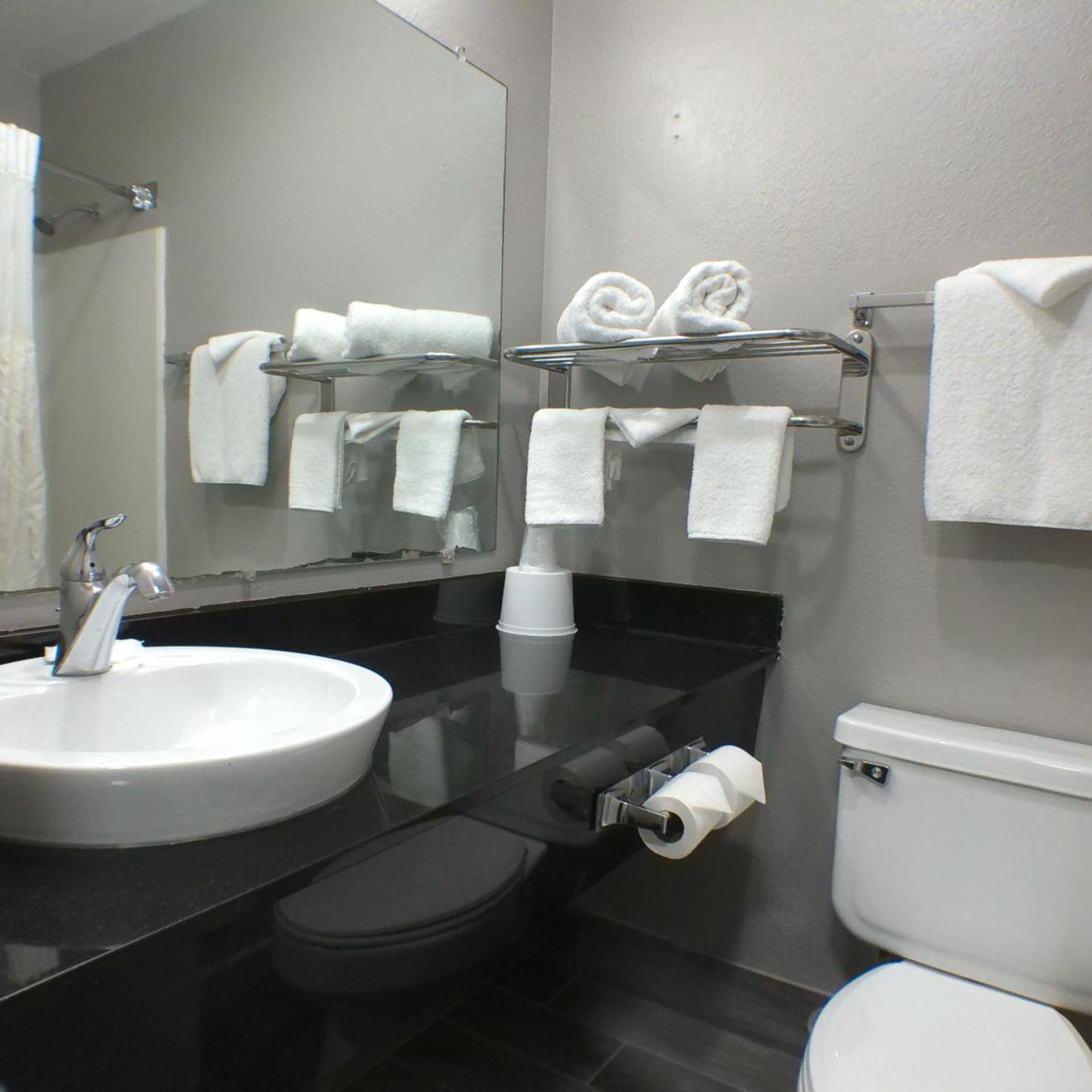 غرفة بسرير كينج، Motel6 Winslow, AZ 10/10