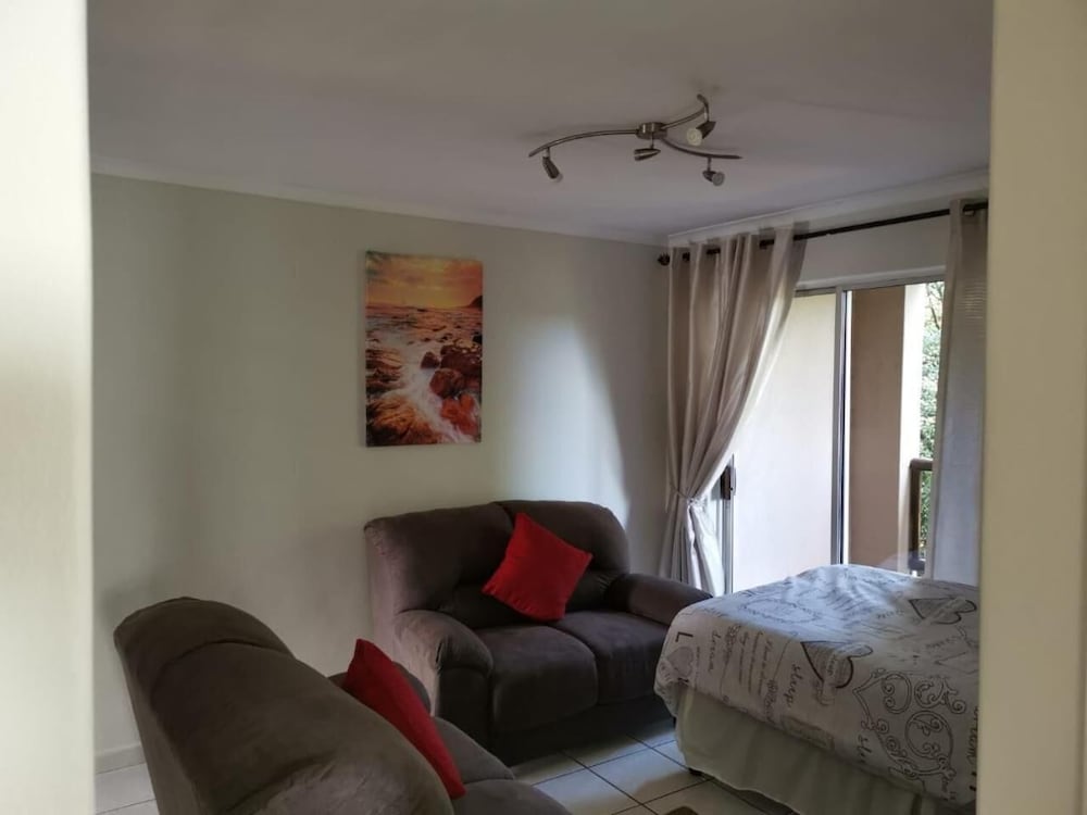 Serengeti Self Catering Units 15/34