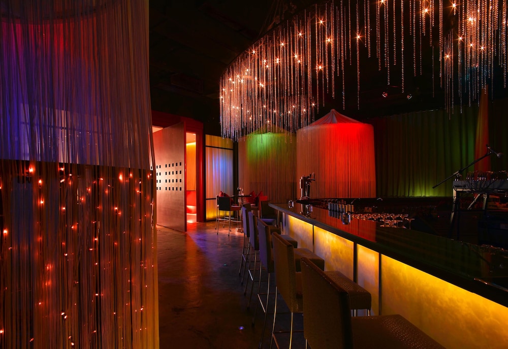Cosmo Hotel Hong Kong by Dorsett 42/47