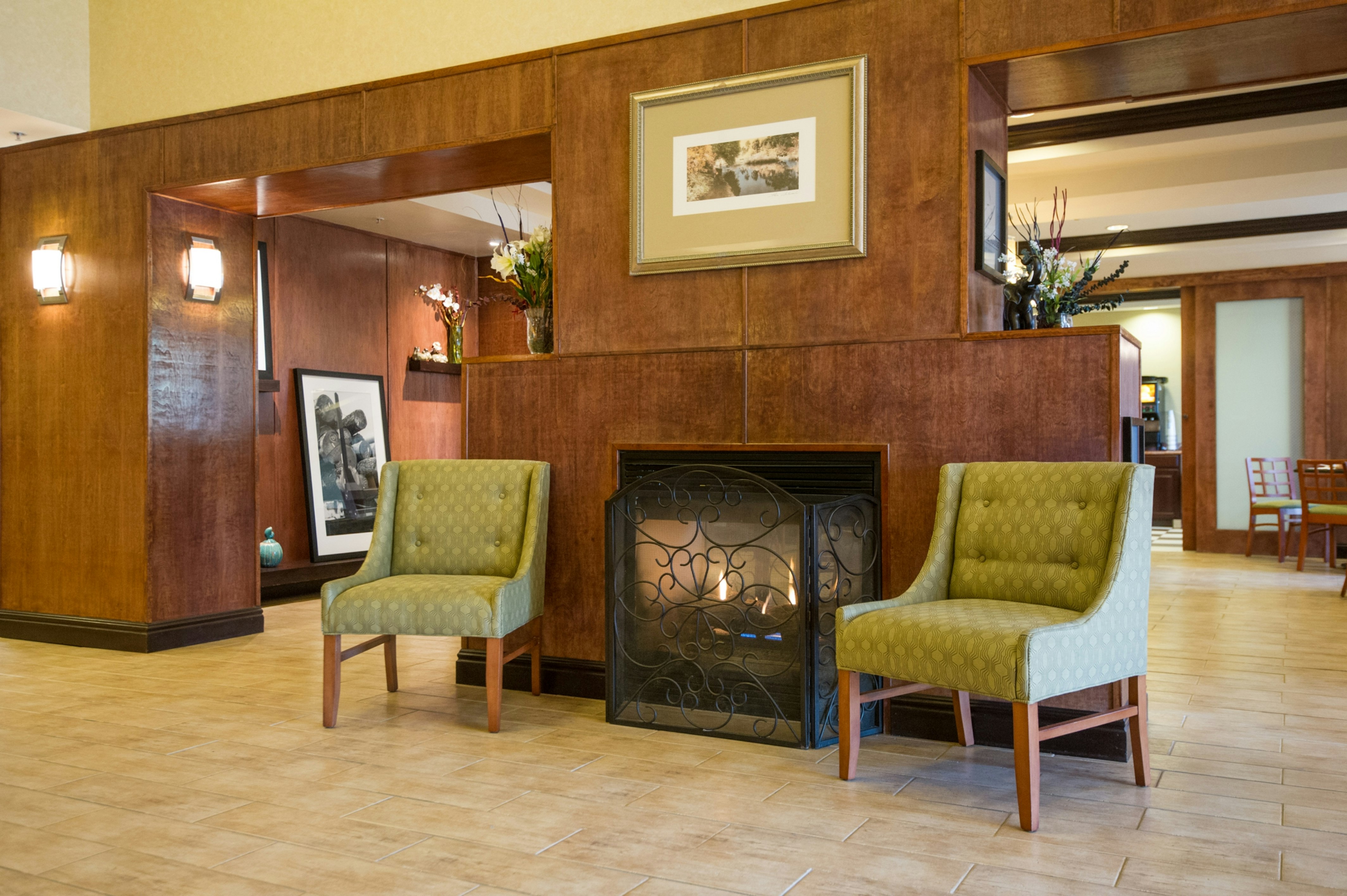 Hampton Inn Brattleboro 8/44