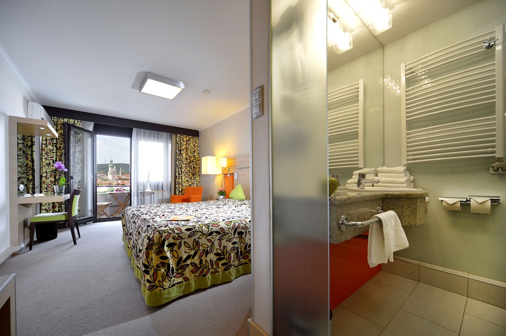 Hotel Sopron 39/73