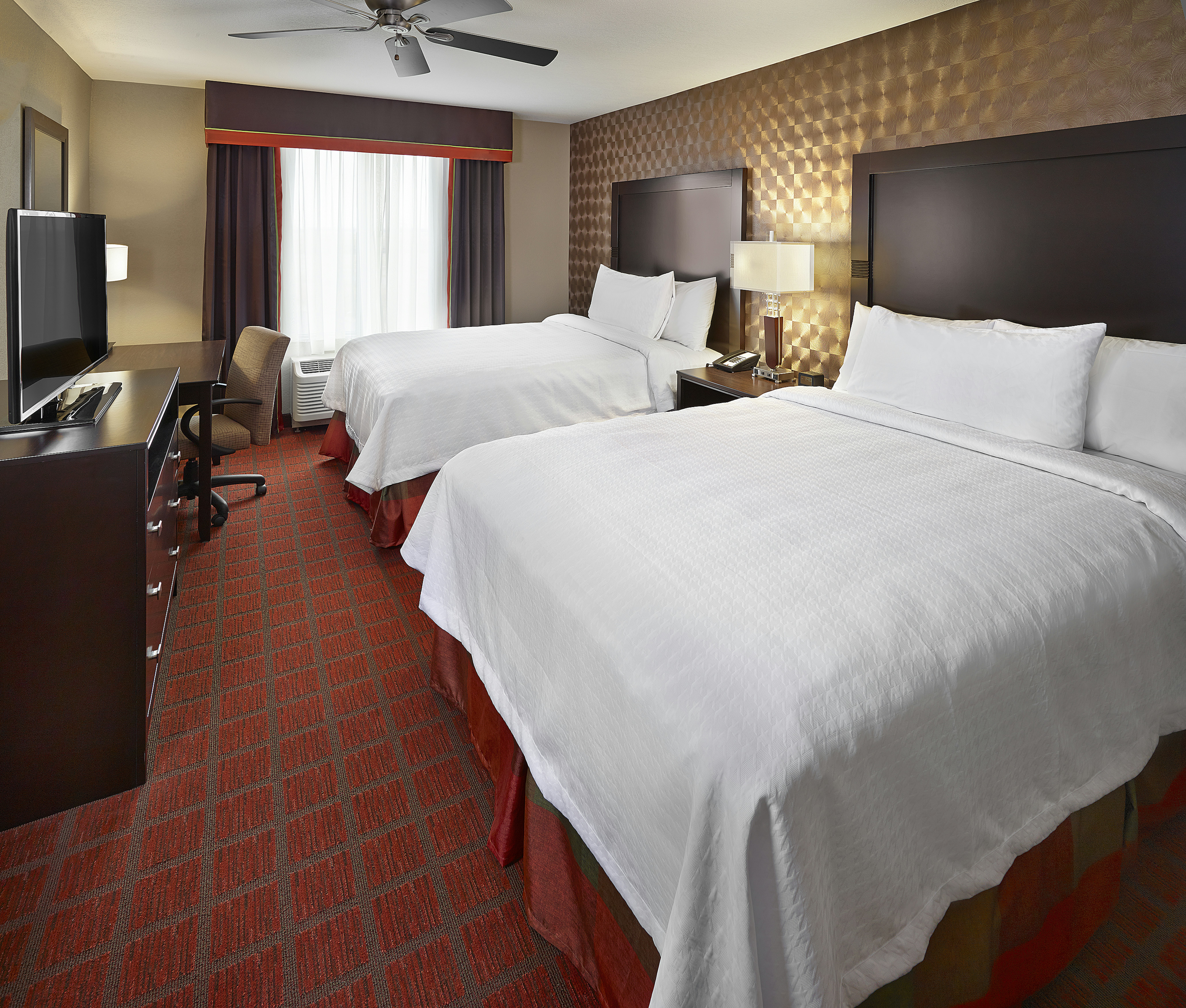1 BEDROOM, SUITE, 2 QUEEN BEDS
