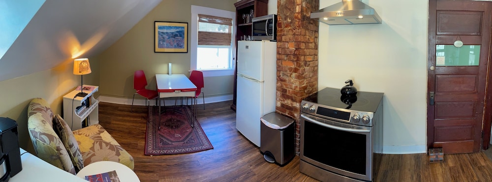 Portland International Guesthouse 10/50