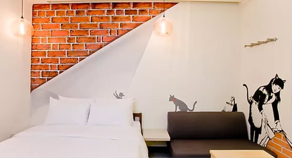 DONGMEN HOTEL 50/54