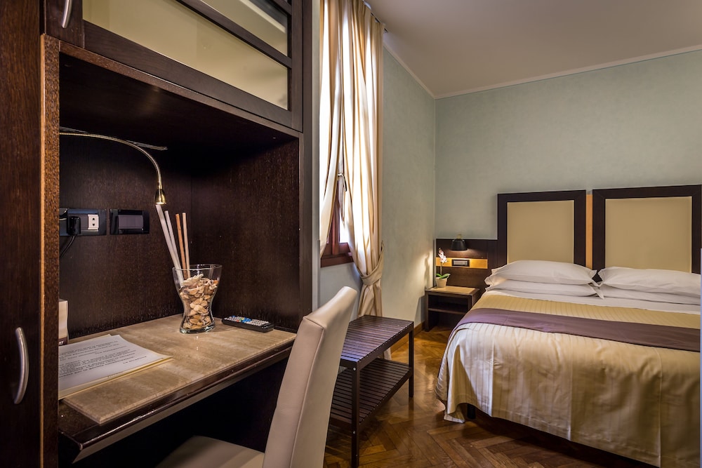 HOTEL DUOMO 17/74
