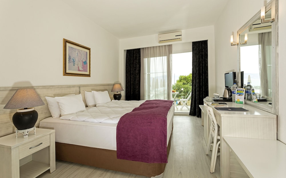 Charm Beach Hotel - All Inclusive 46/115