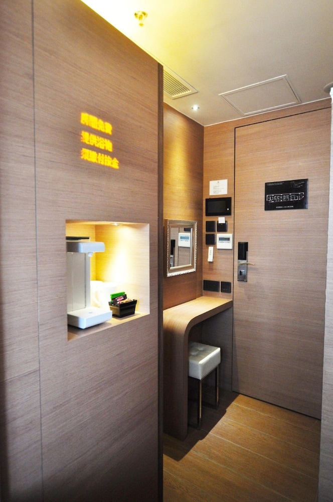 Bluejay Residences 34/40