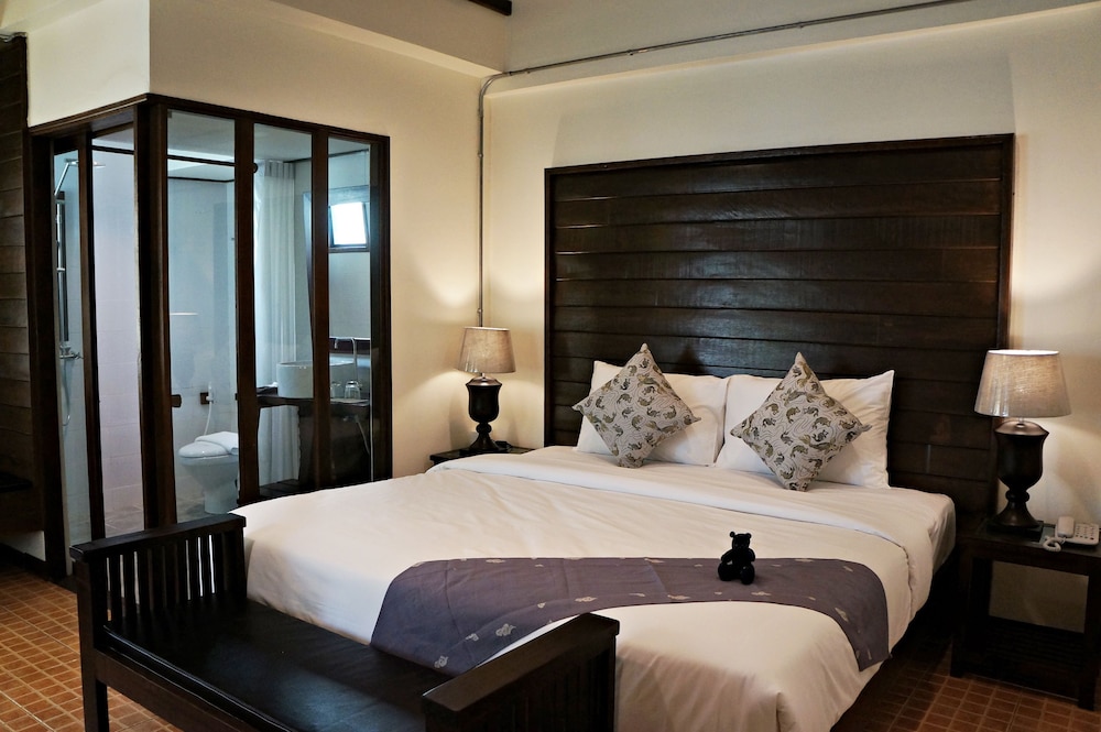 Kampaeng Ngam Hotel 15/40