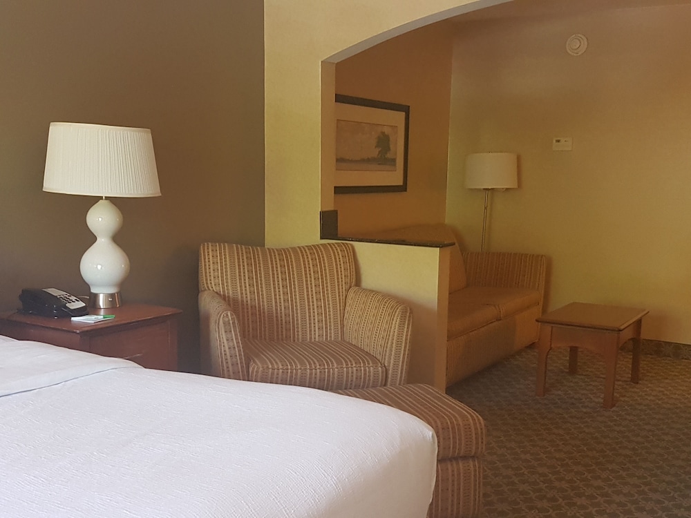 Holiday Inn Carbondale-Conference Center 22/81
