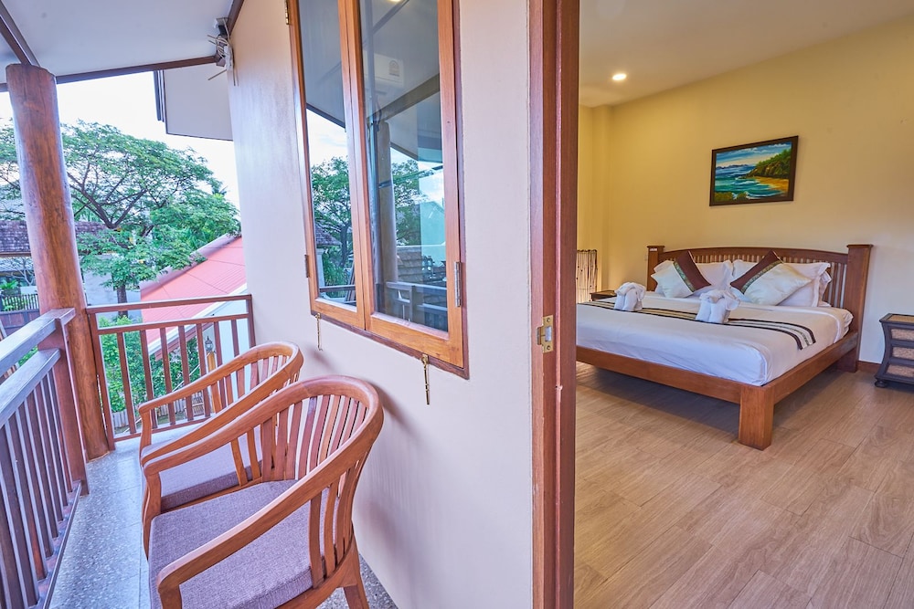 STANDARD, KING BED, GARDEN VIEW, GARDEN AREA