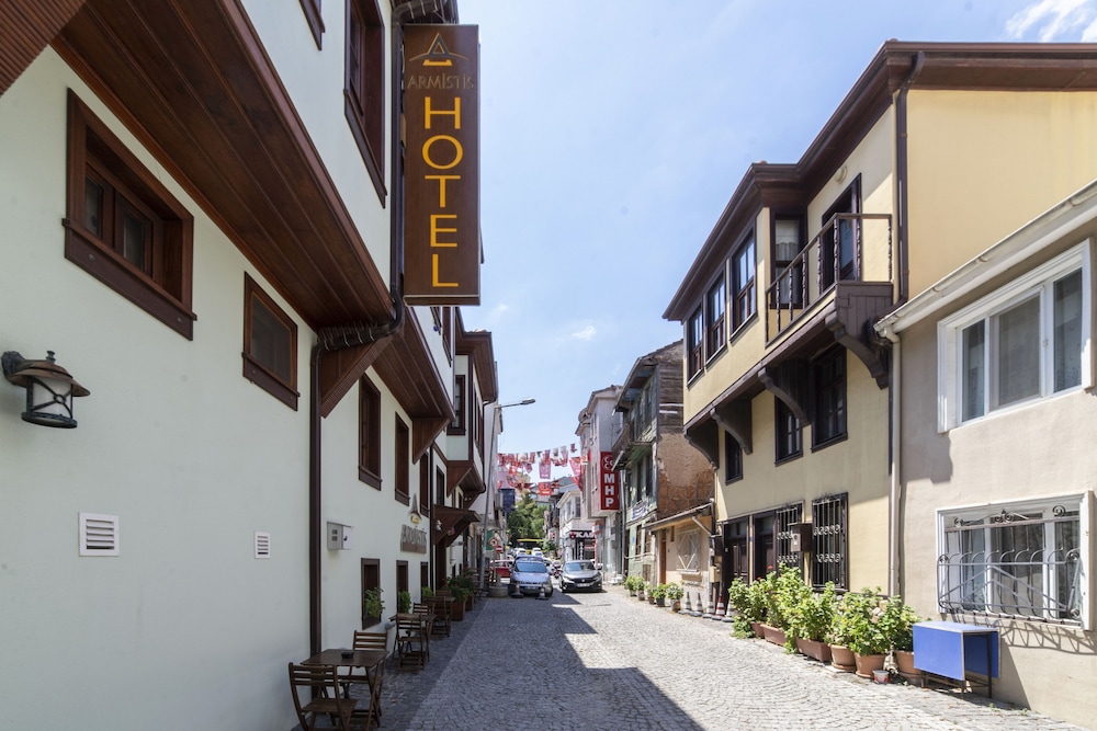 Armistis Hotel 38/50