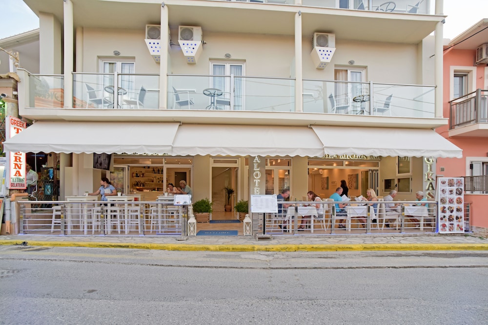 Palotel Design Gouvia in CORFU
