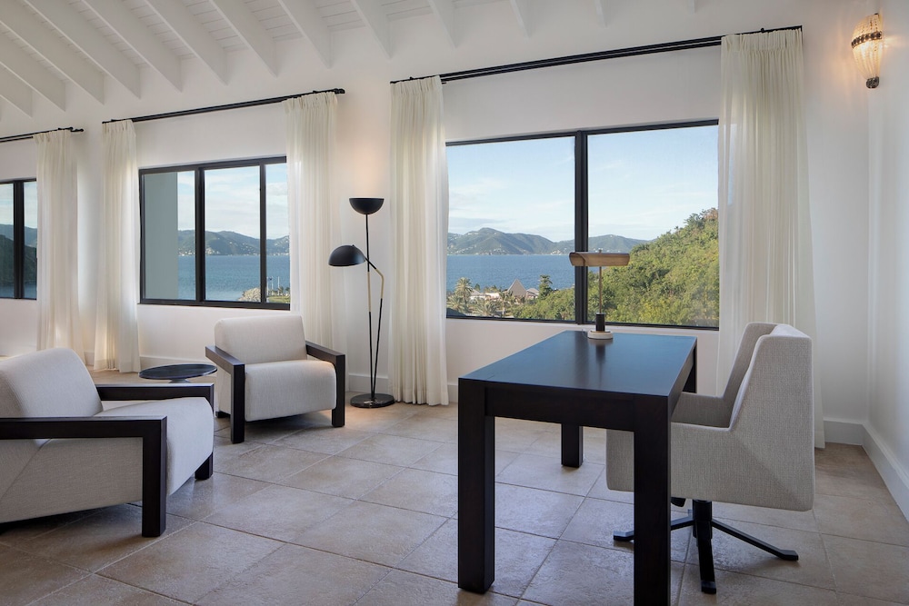 PETER ISLAND RESORT AND SPA 36/55