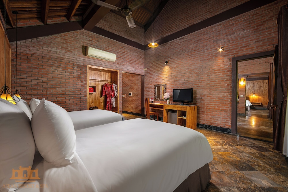 SUITE, BUNGALOW, TRIPLE, GARDEN VIEW