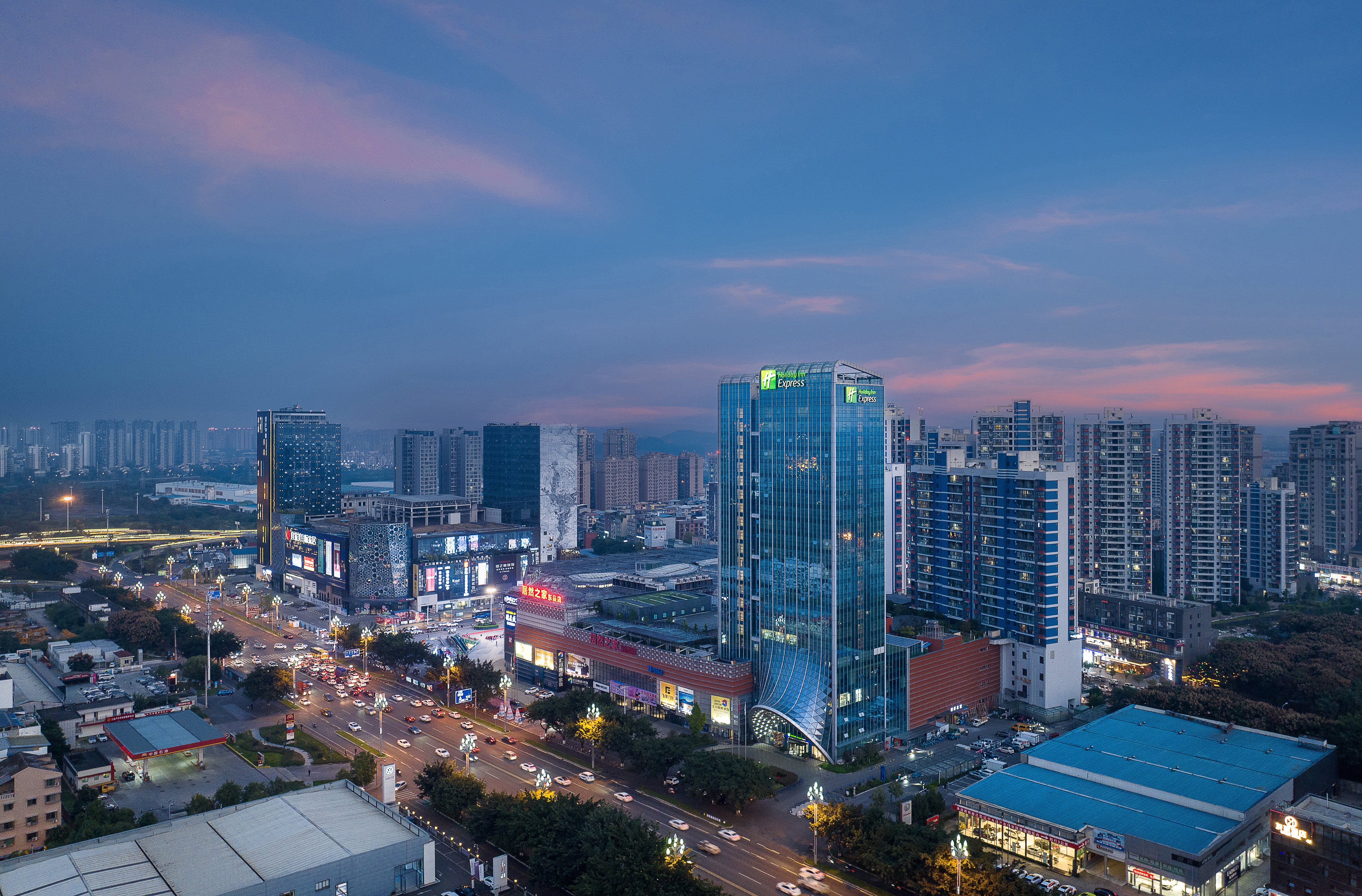 HOLIDAY INN EXPRESS MIANYANG HIGH-TECH ZONE 45/48