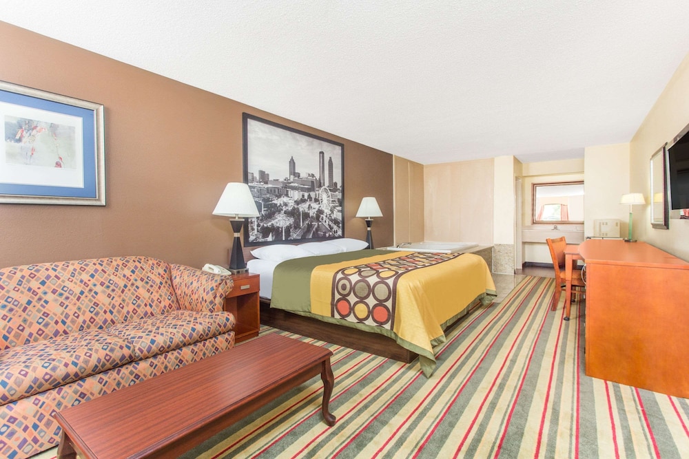 Super 8 by Wyndham Dublin 11/27
