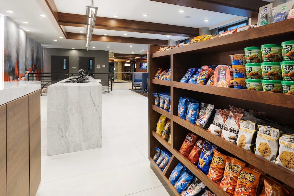 Fairfield Inn and Suites New York Manhattan Central Park 34/44