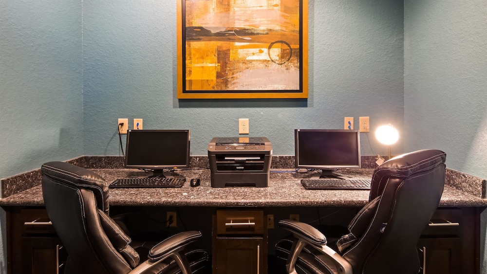 Best Western Plus Kenedy Inn 26/29