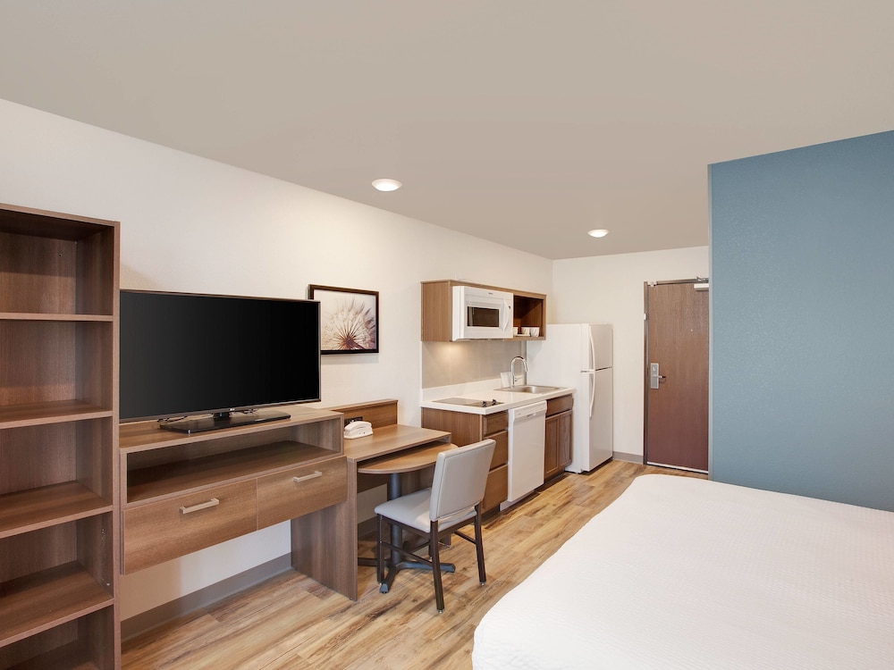 WoodSpring Suites Houston 288 South Medical Center 25/47