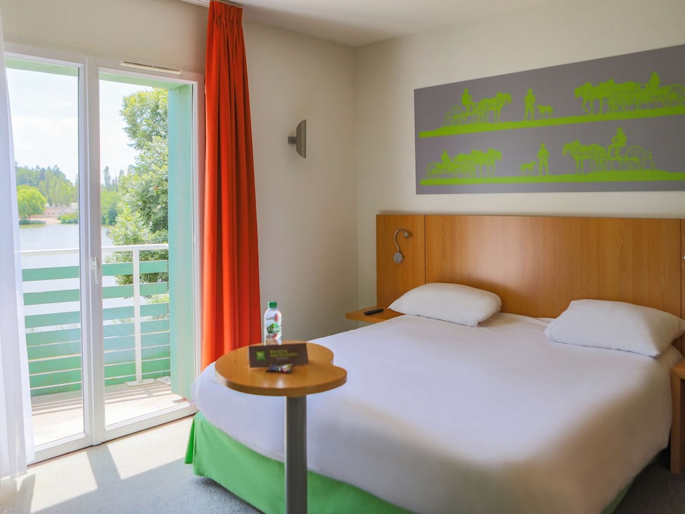 Ibis Styles Bourbon-Lancy 7/50