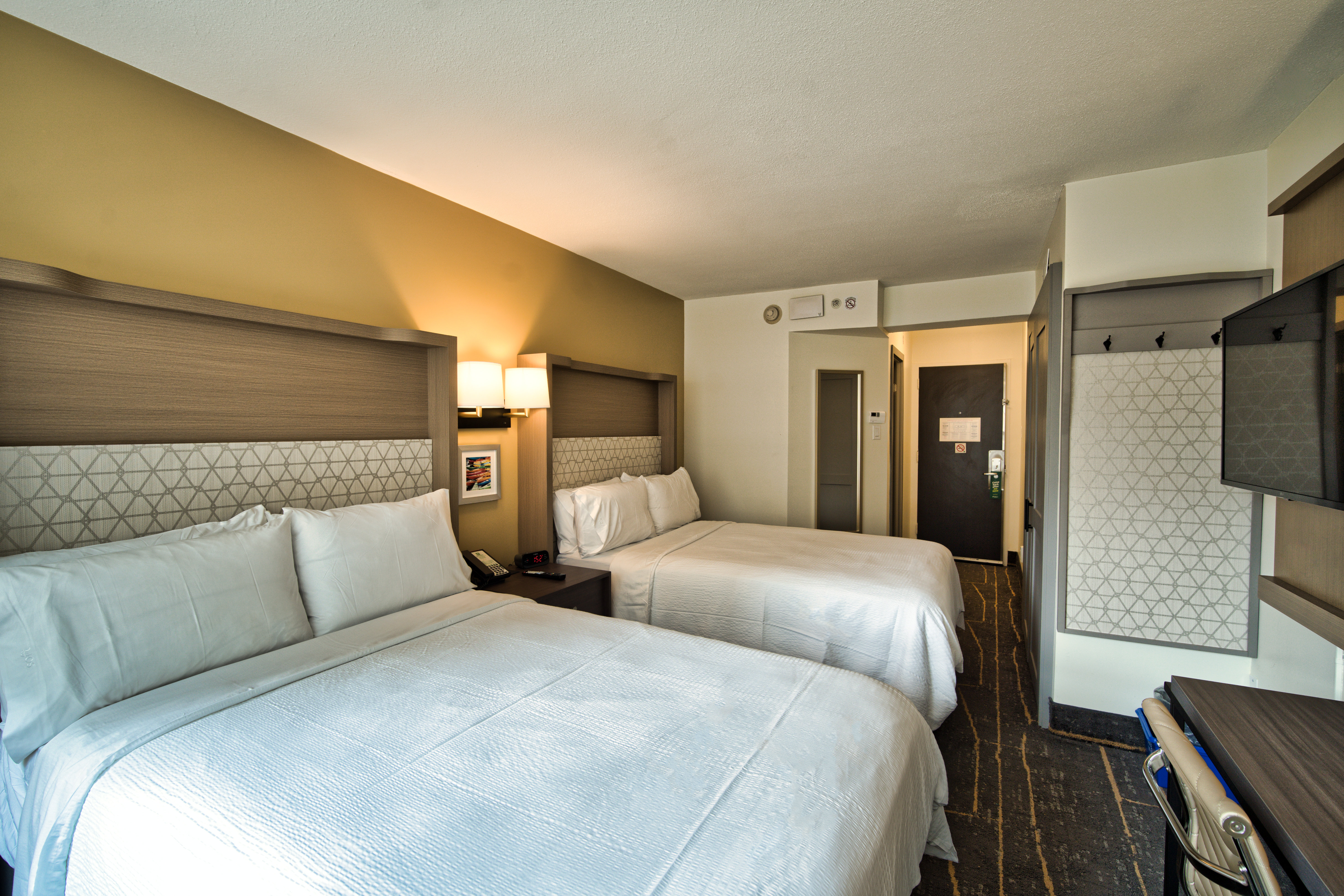 HOLIDAY INN TORONTO DOWNTOWN CENTRE 26/79