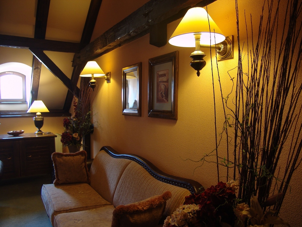 Bella Muzica Hotel 35/50