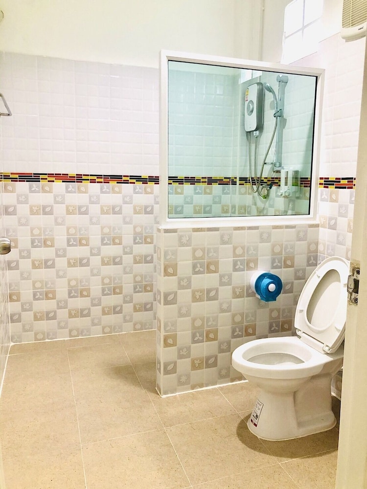 Baan Rommai Sattahip 34/44