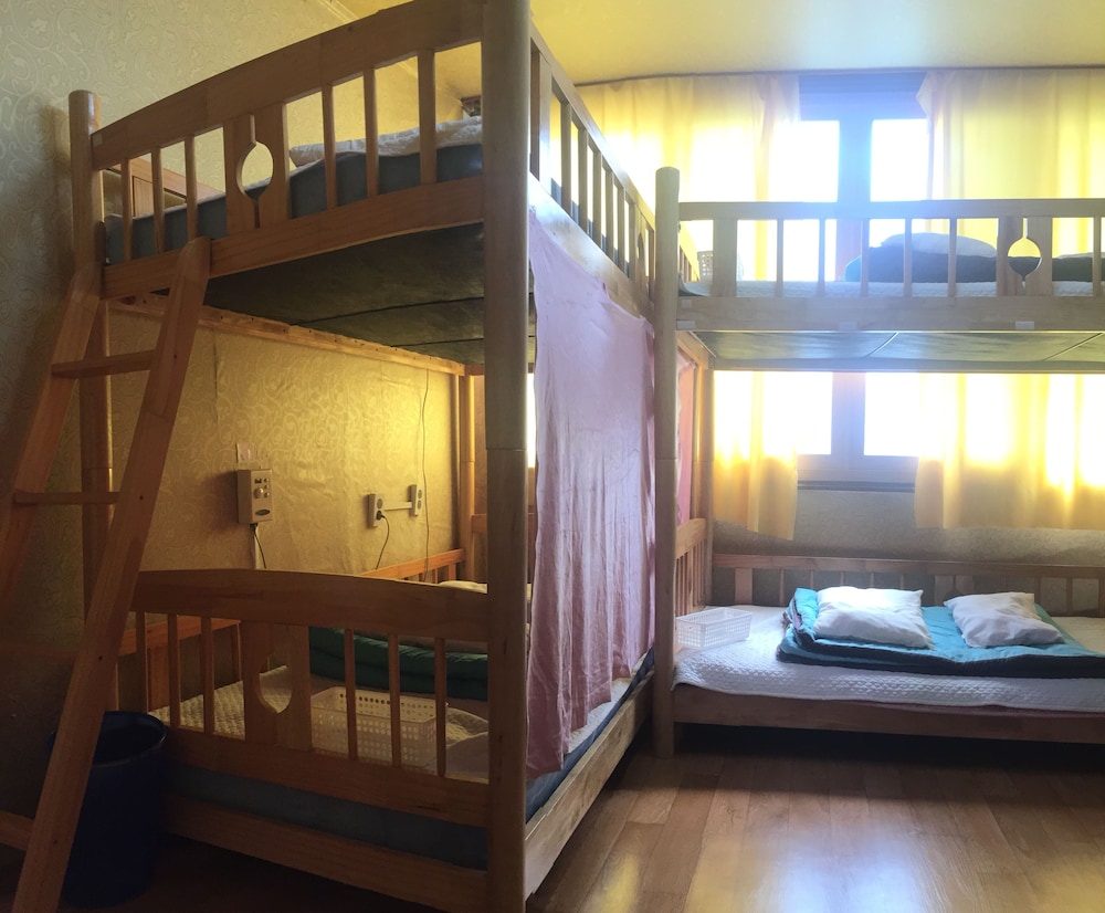 Springflower Guesthouse - Hostel 23/39