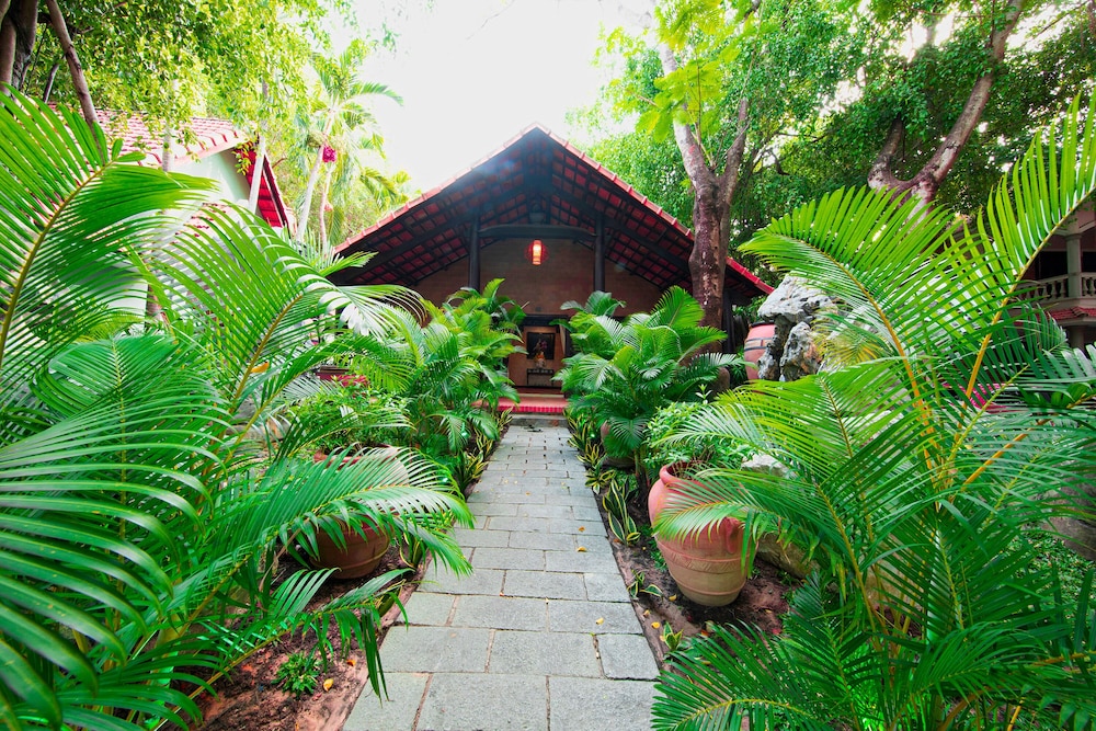 Phuong Nam Resort 39/50