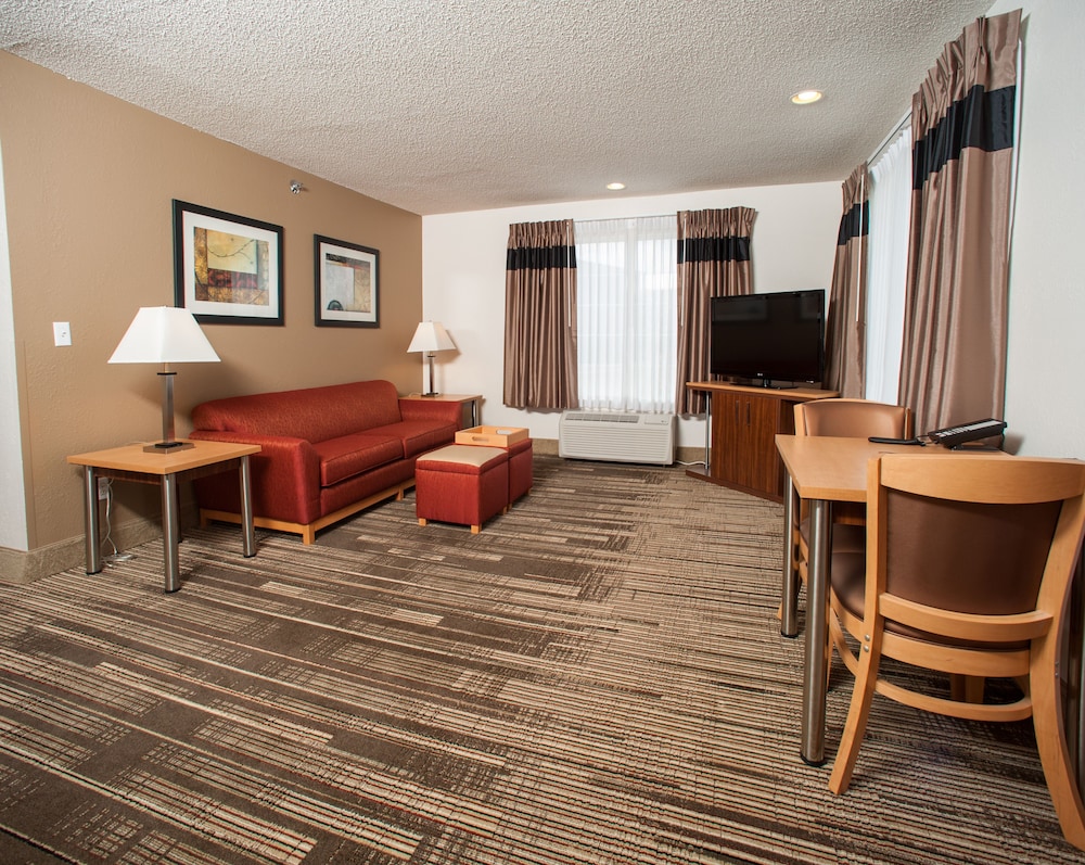 Northfield Inn Suites Conference Center 46/63