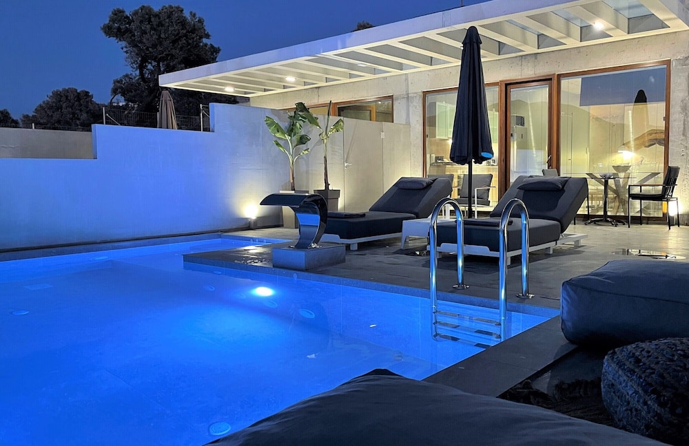 Marnos Green Luxury Villas 31/39