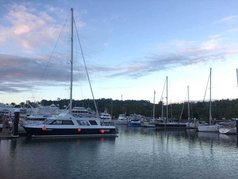 Latitude 16 Mowbray By the Sea 31/47