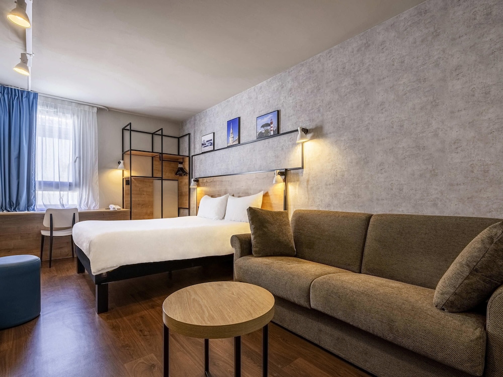 Ibis La Rochelle Vieux Port 53/64